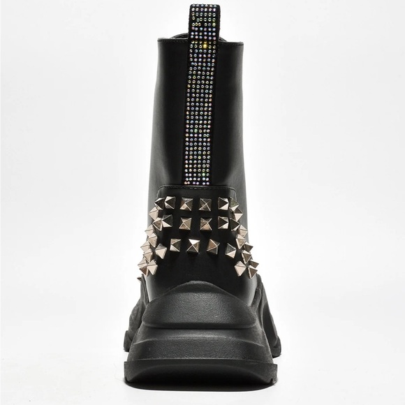 •CAPE ROBBIN• “Jadey” Spike Studs Rhinestone Chunky Lug Boots - Black // NIB - Picture 5 of 16